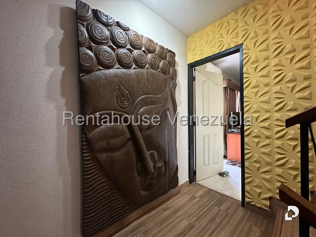 Casa en Colinas de Los Chaguaramos, Caracas – 13