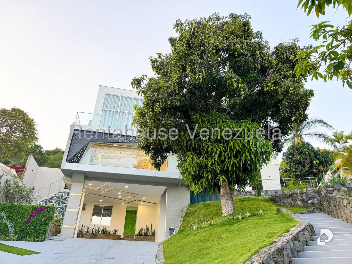 Casa en Cumbres de Curumo, Caracas – 2
