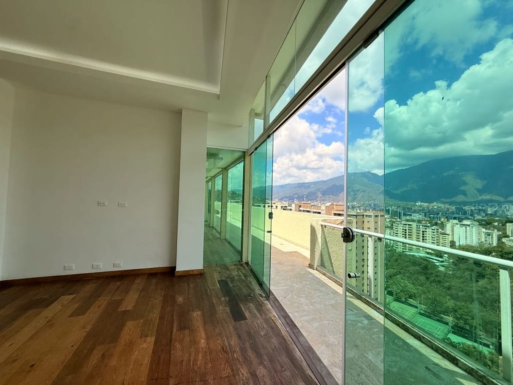 Penthouse en Las Mesetas, Caracas - 1