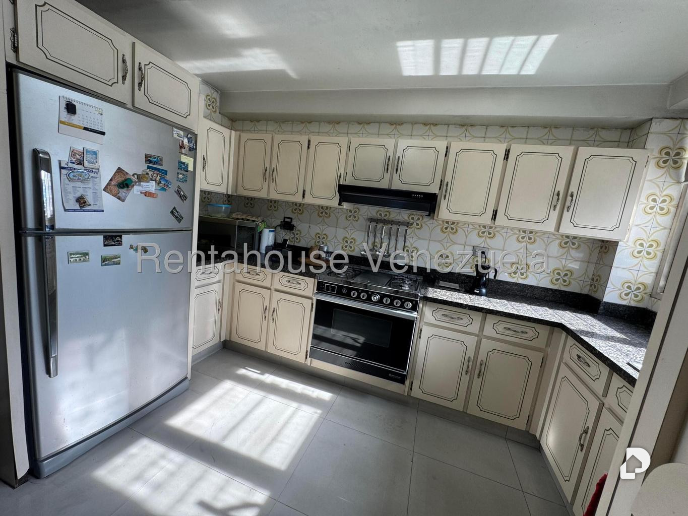 Apartamento en La Urbina, Caracas – 17