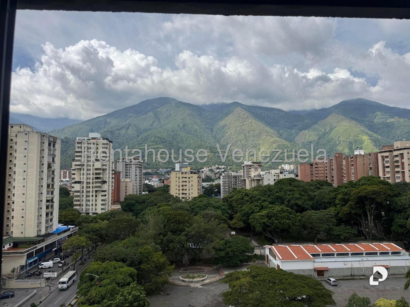 Apartamento en La Urbina, Caracas – 1