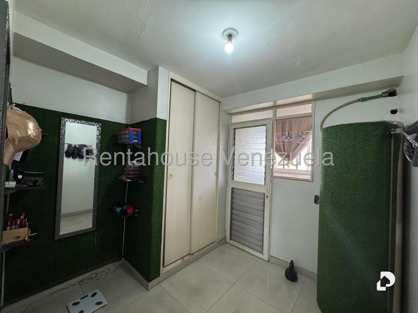 Apartamento en La Urbina, Caracas – 16