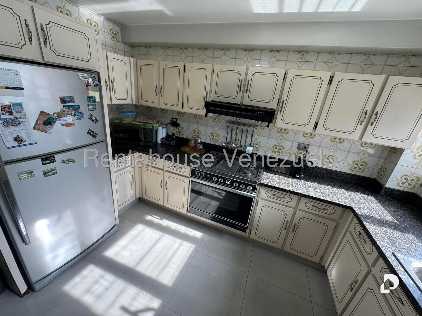 Apartamento en La Urbina, Caracas – 18