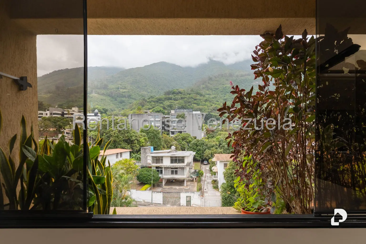 Apartamento en Los Palos Grandes, Caracas – 6