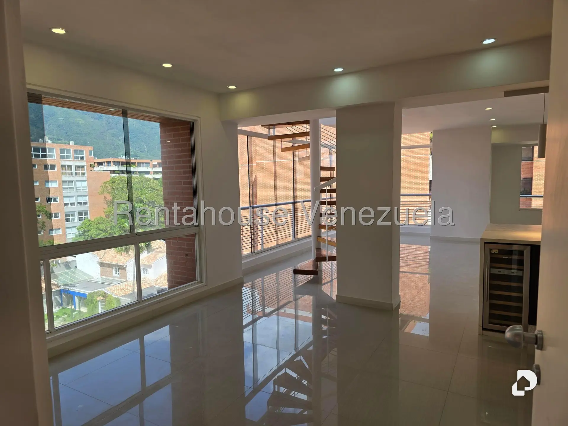 Apartamento en Campo Alegre, Caracas – 2