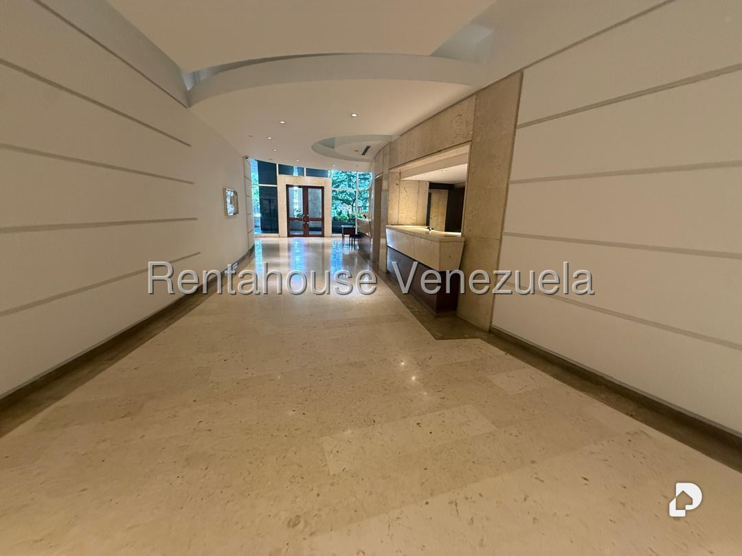 Apartamento en Altamira, Caracas – 5