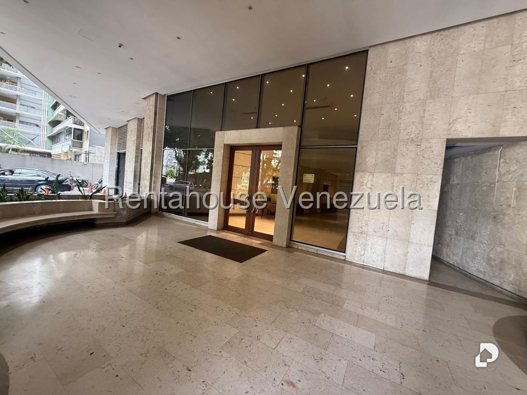 Apartamento en Altamira, Caracas – 3