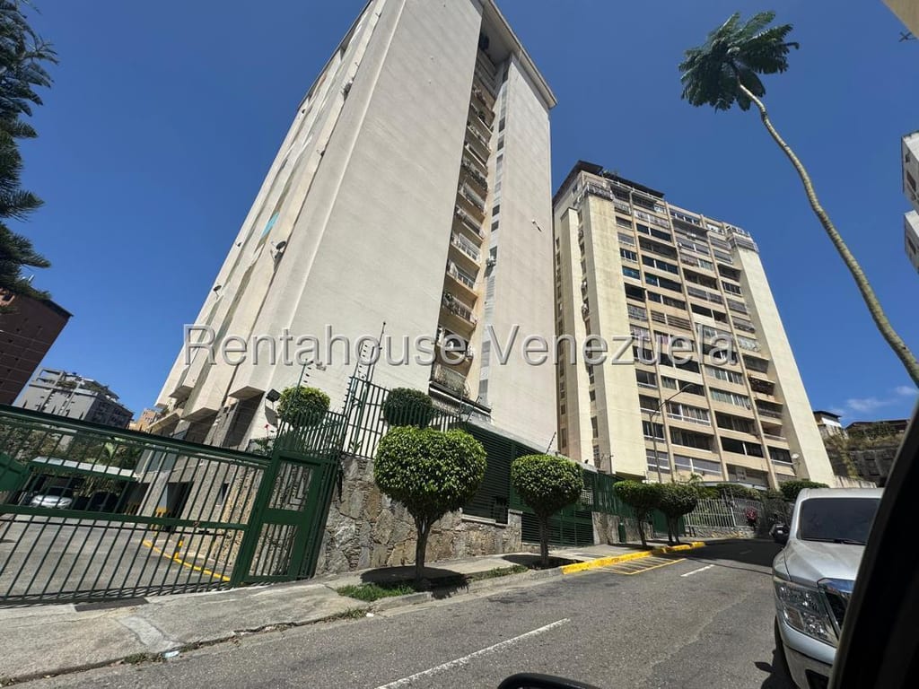 Apartamento en Prados del Este, Caracas - 1