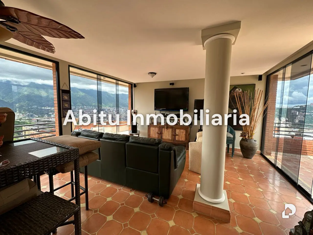 Penthouse in Colinas de Valle Arriba, Caracas – 9