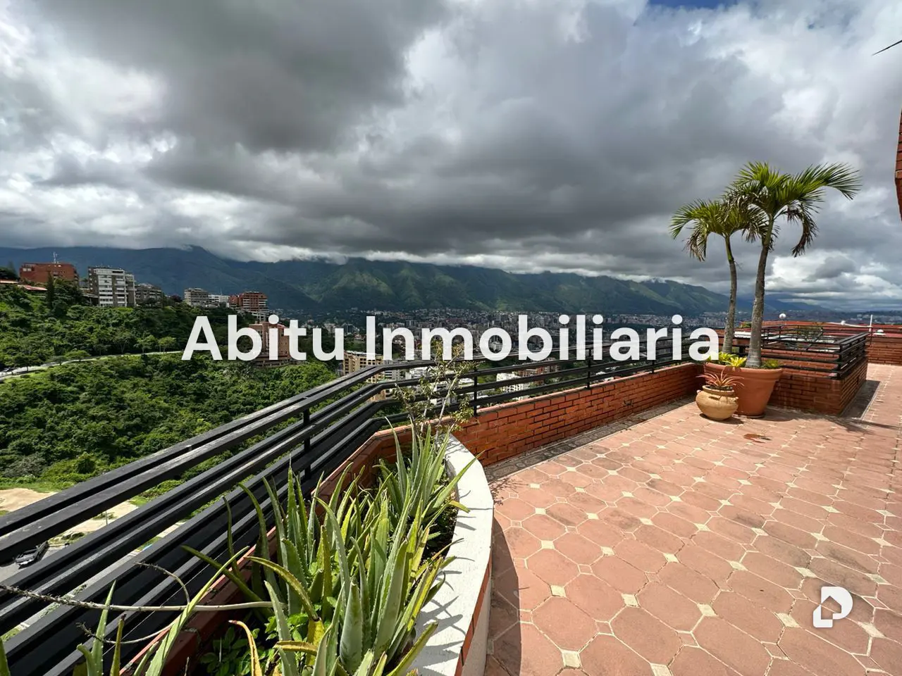 Penthouse in Colinas de Valle Arriba, Caracas – 1
