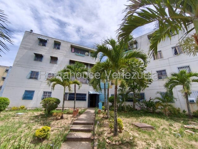 Apartamento en La Victoria - 1