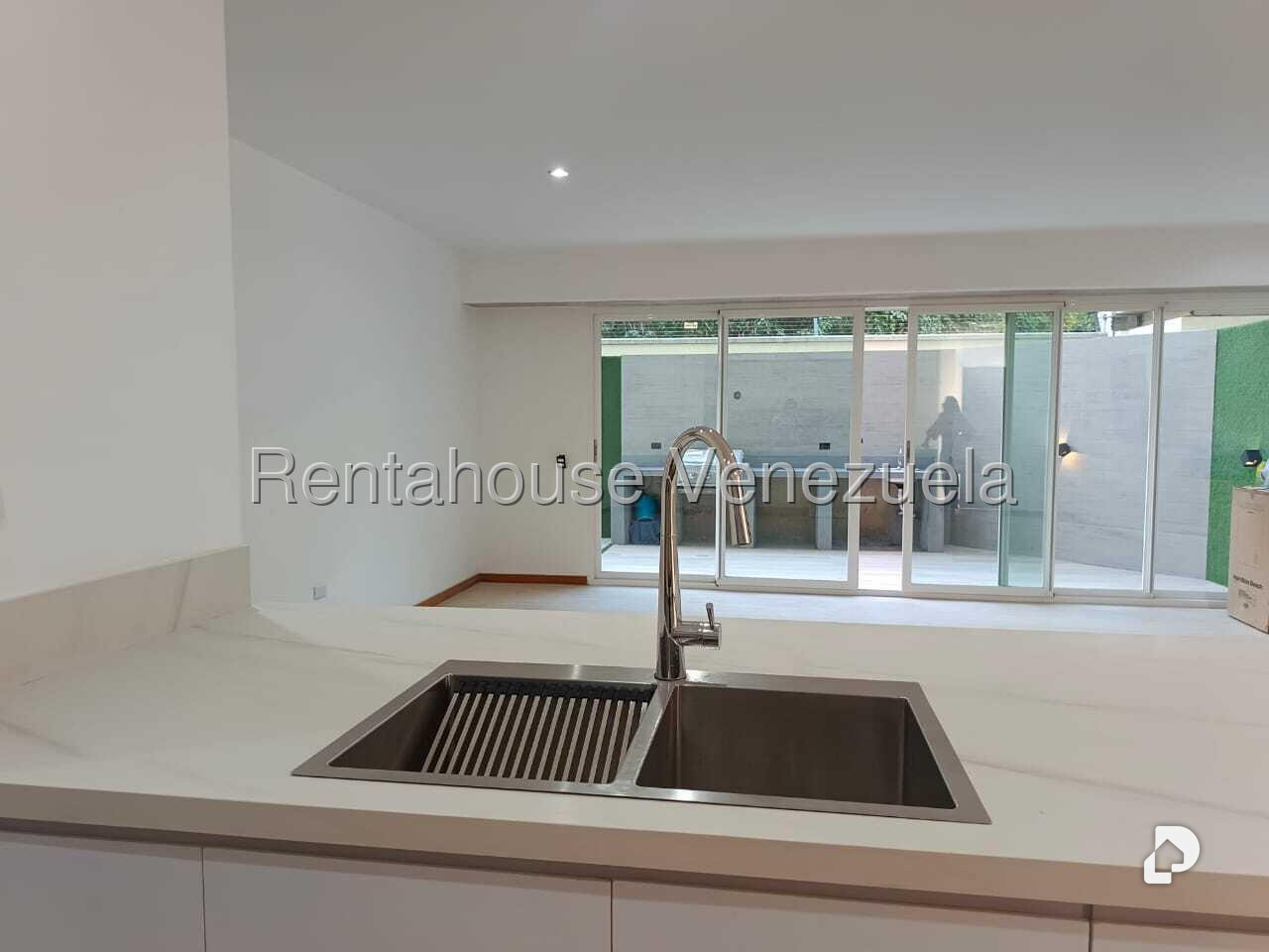 Apartamento en Lomas de Las Mercedes, Caracas – 16