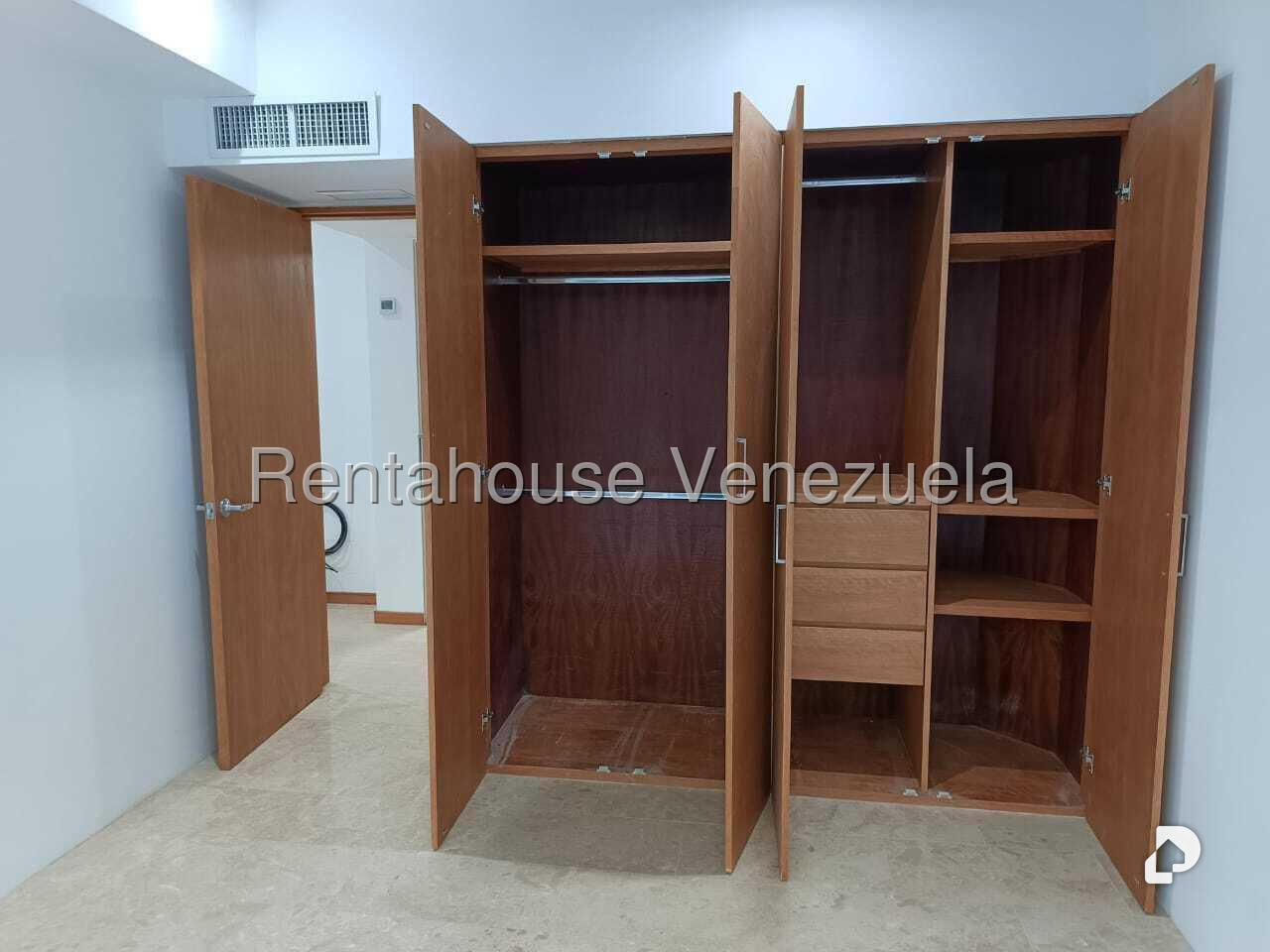 Apartamento en Lomas de Las Mercedes, Caracas – 34