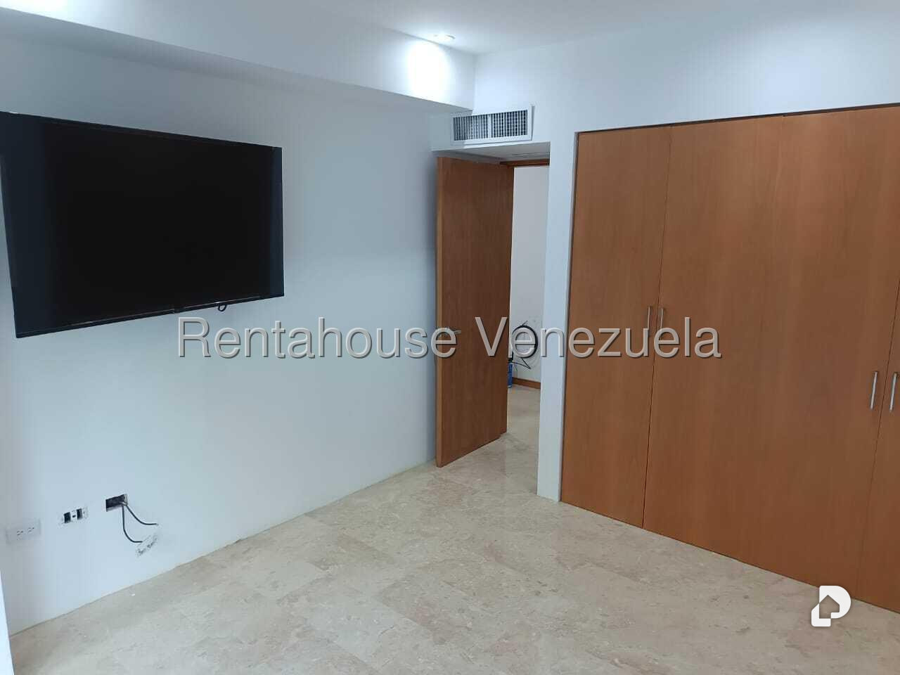Apartamento en Lomas de Las Mercedes, Caracas – 33