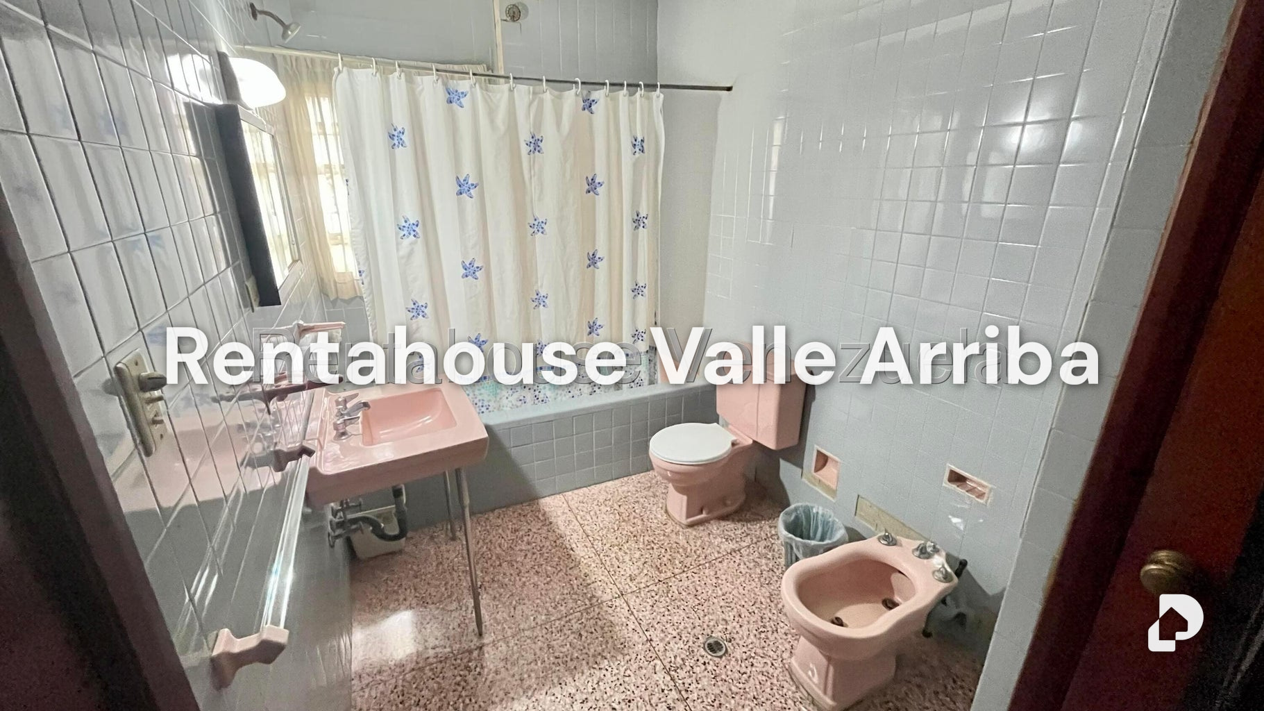 Casa en Alta Florida, Caracas – 27