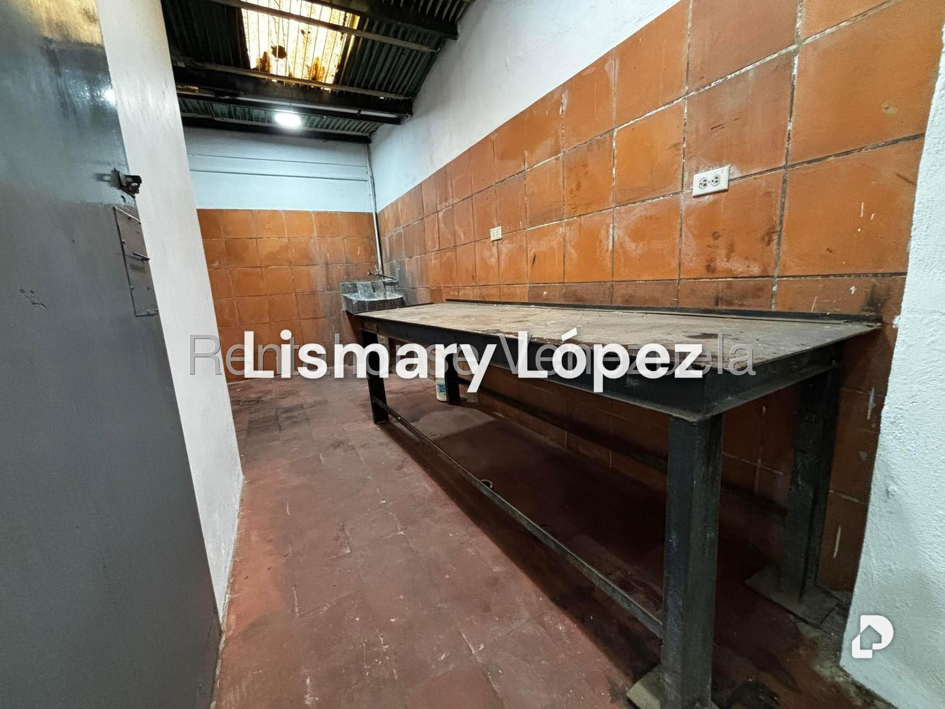 Local comercial en Los Caobos, Caracas – 23