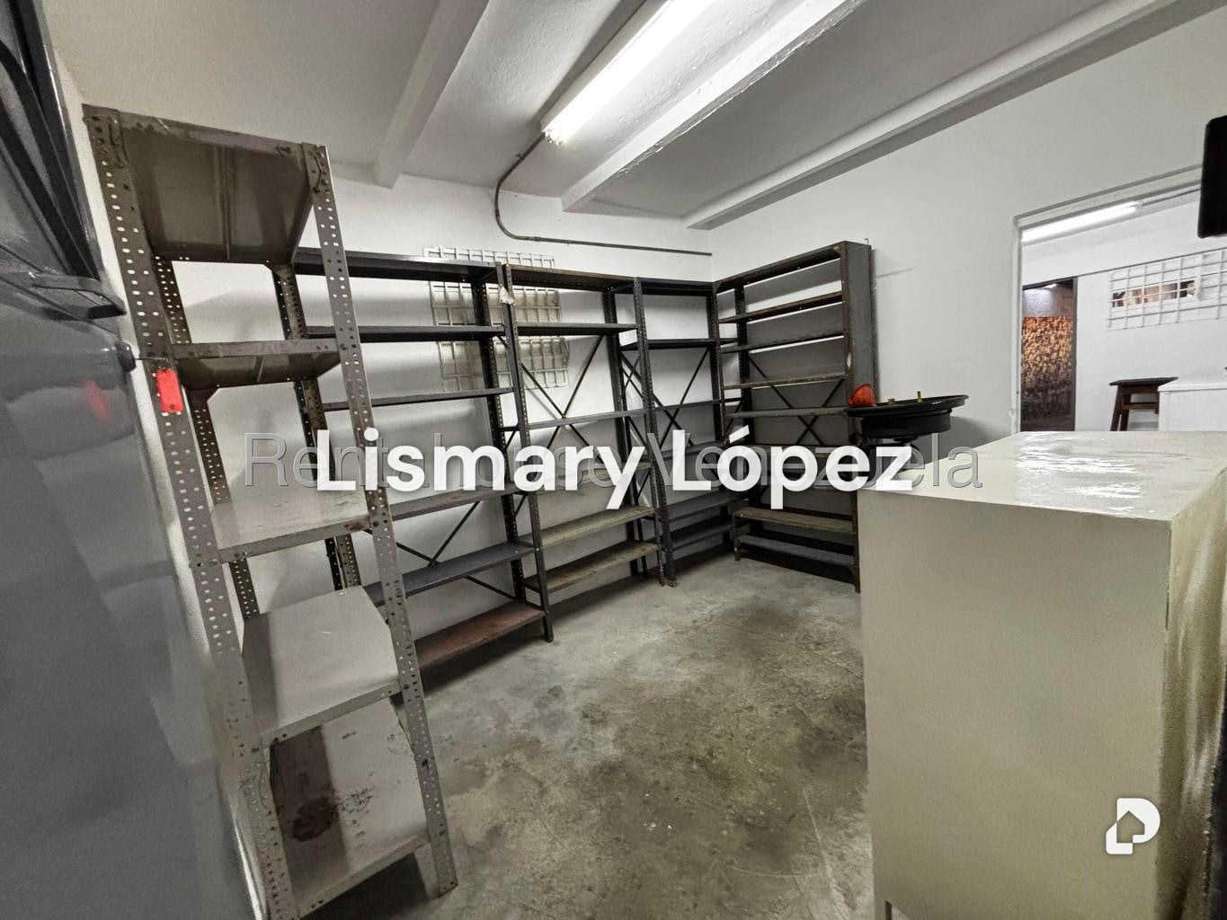 Local comercial en Los Caobos, Caracas – 29