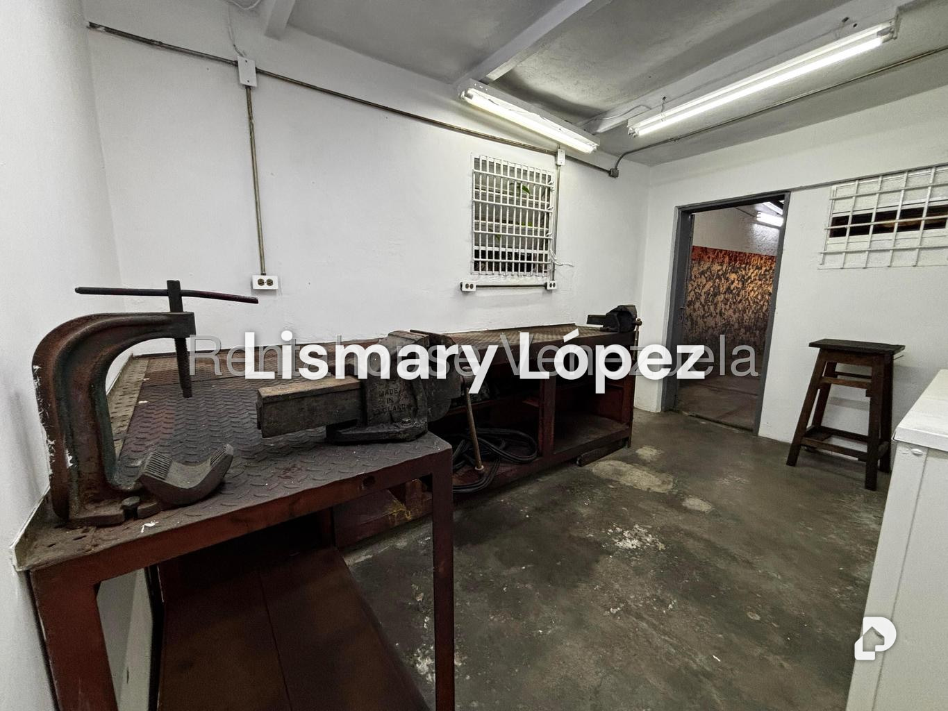 Local comercial en Los Caobos, Caracas – 30