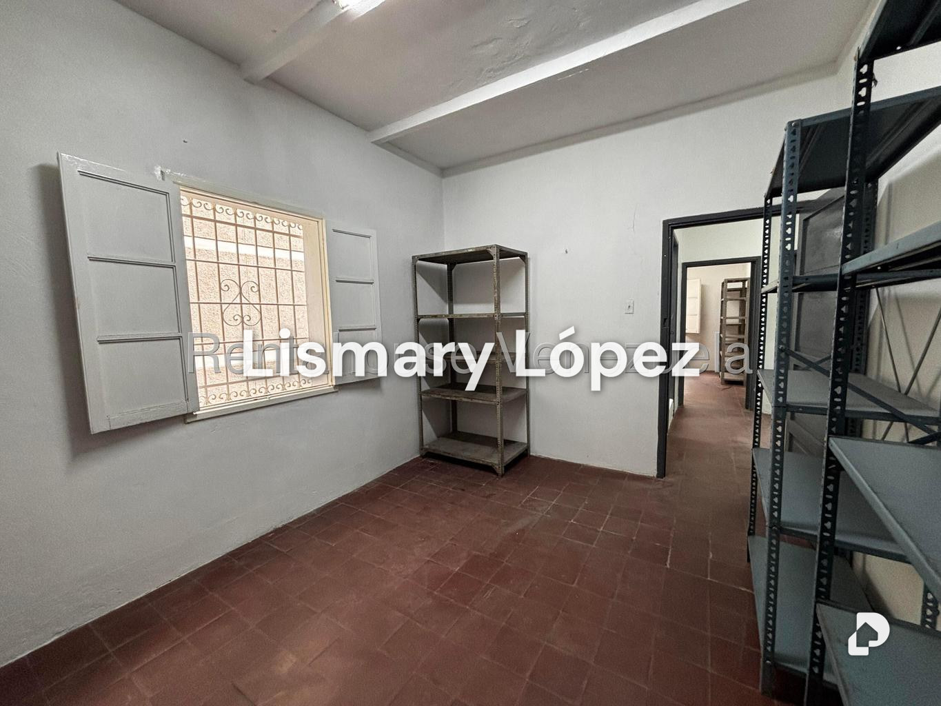 Local comercial en Los Caobos, Caracas – 42