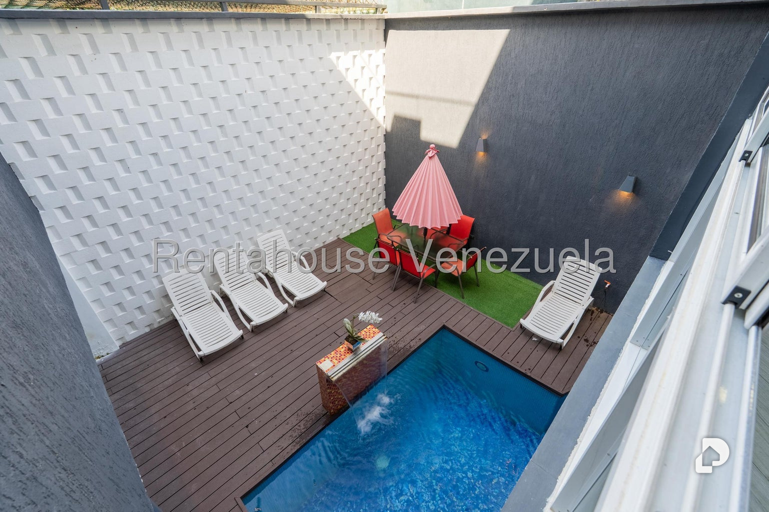 Casa en Santa Eduvigis, Caracas – 12