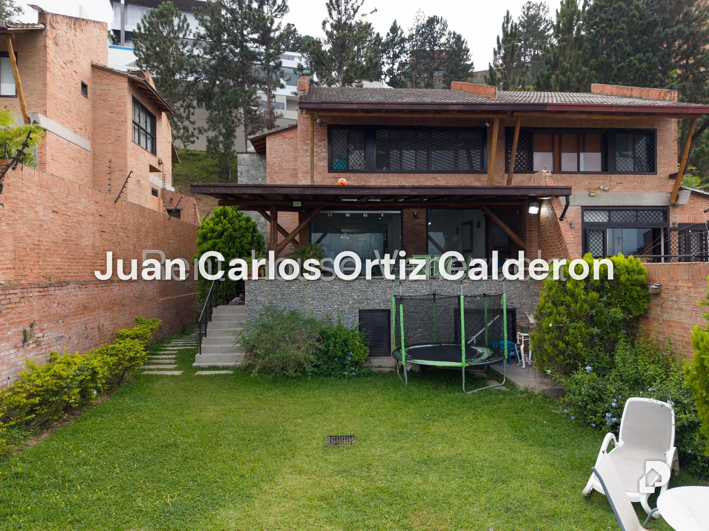 Casa en Alto Hatillo, Caracas – 1