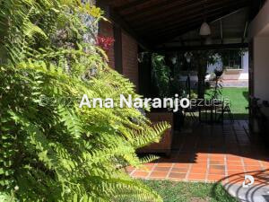 Casa en Prados del Este, Caracas – 14