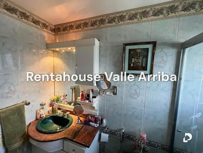 Apartamento en Los Naranjos (del Cafetal), Caracas – 28