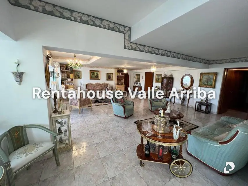 Apartamento en Los Naranjos (del Cafetal), Caracas – 10