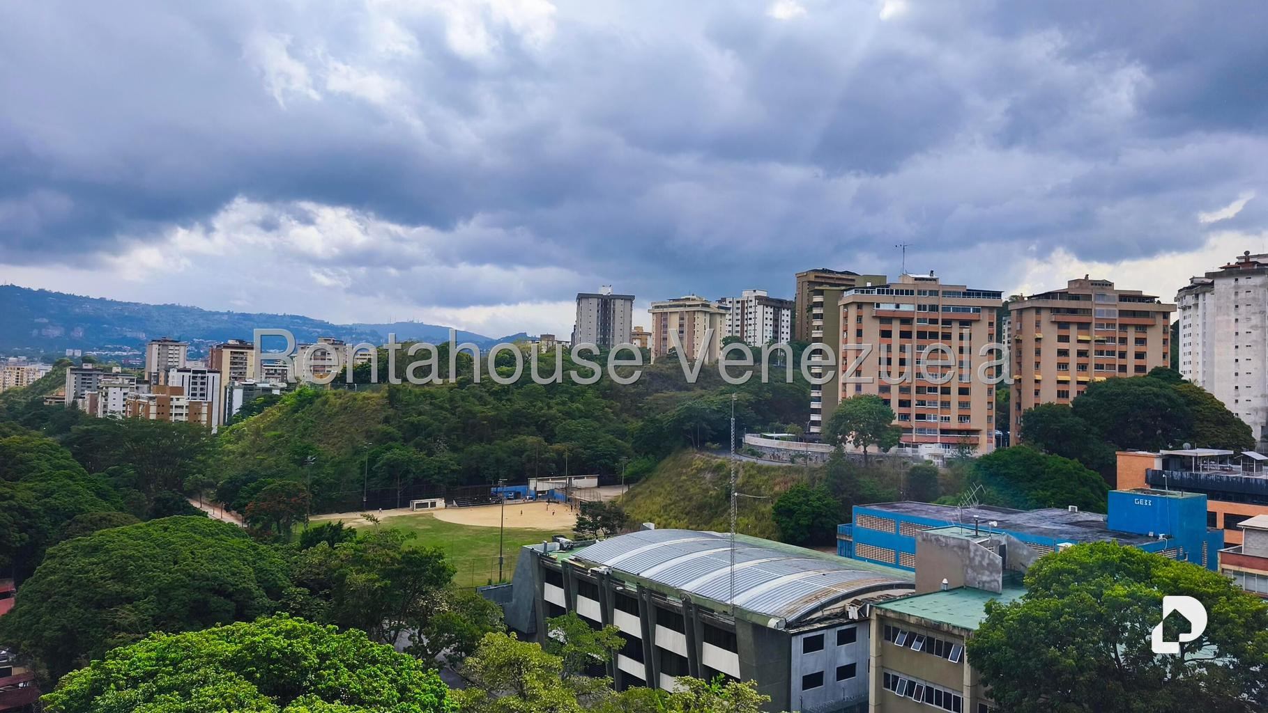 Apartamento en La Urbina, Caracas – 9