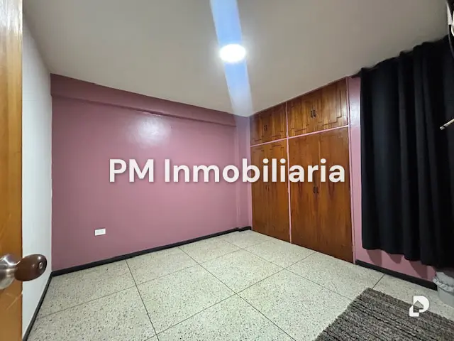 Building in Boleíta Sur, Caracas – 8