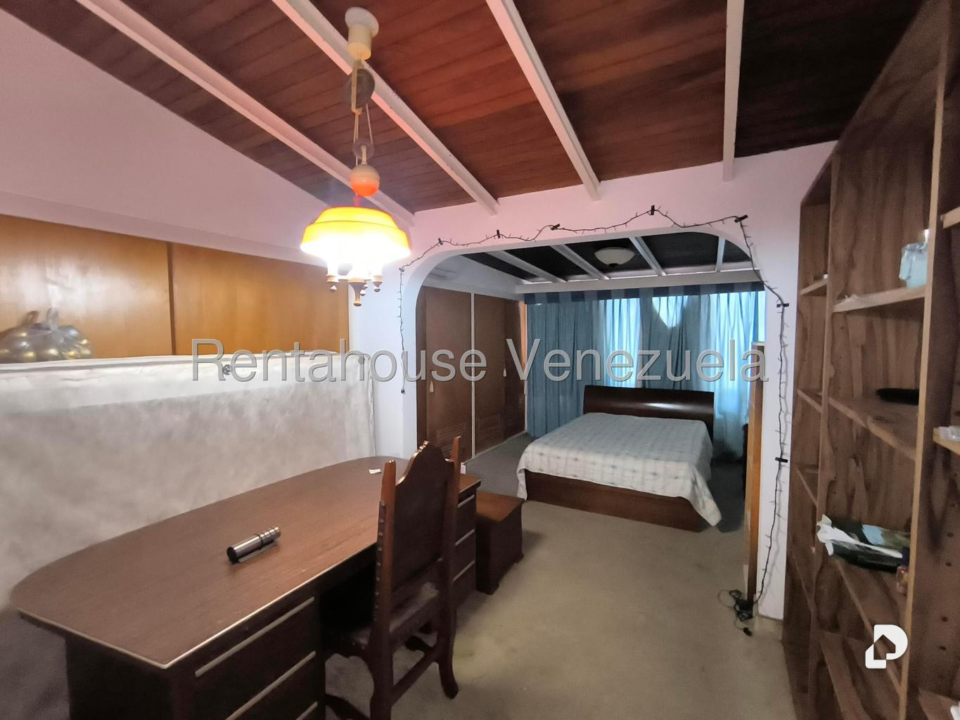 Casa en Colinas de La California, Caracas – 24