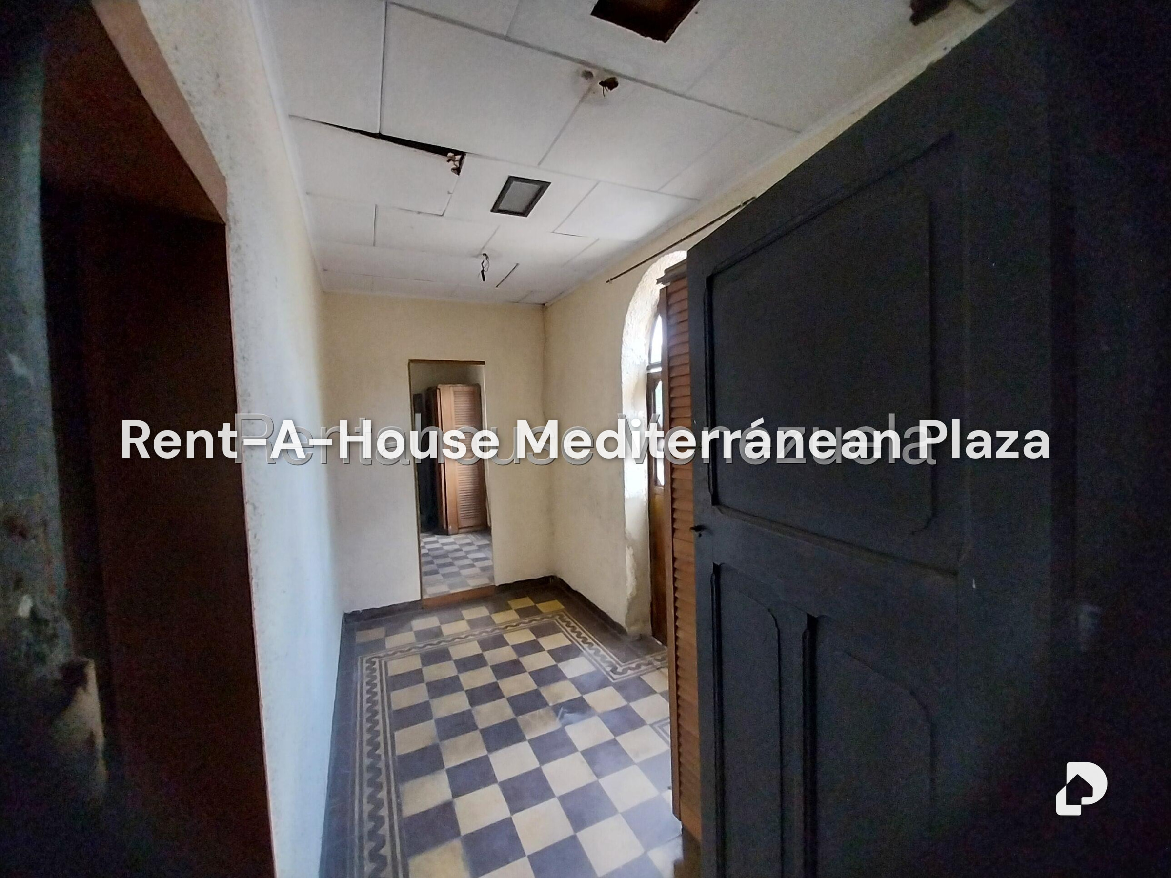 Local comercial en Avenida Bolivar Norte, Valencia – 15