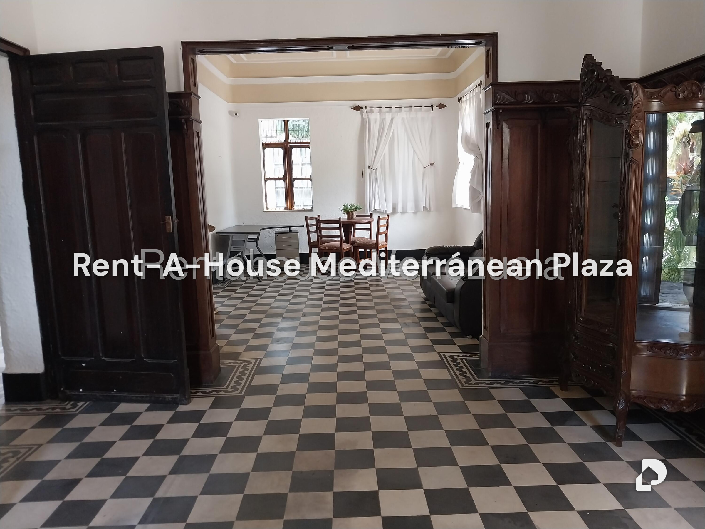 Local comercial en Avenida Bolivar Norte, Valencia – 4