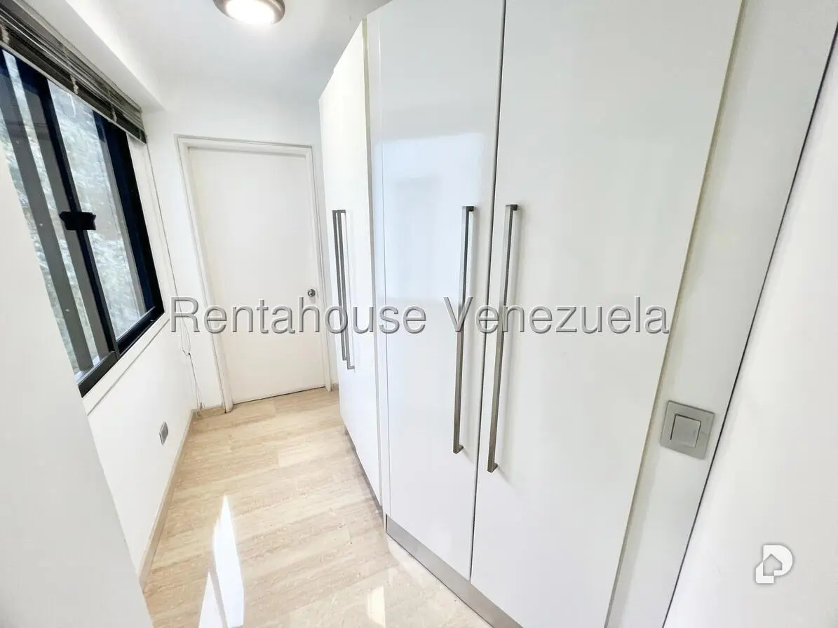 Apartamento en Colinas de Valle Arriba, Caracas – 4