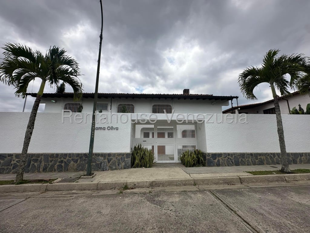 Casa en Lomas de La Lagunita, Caracas - 1