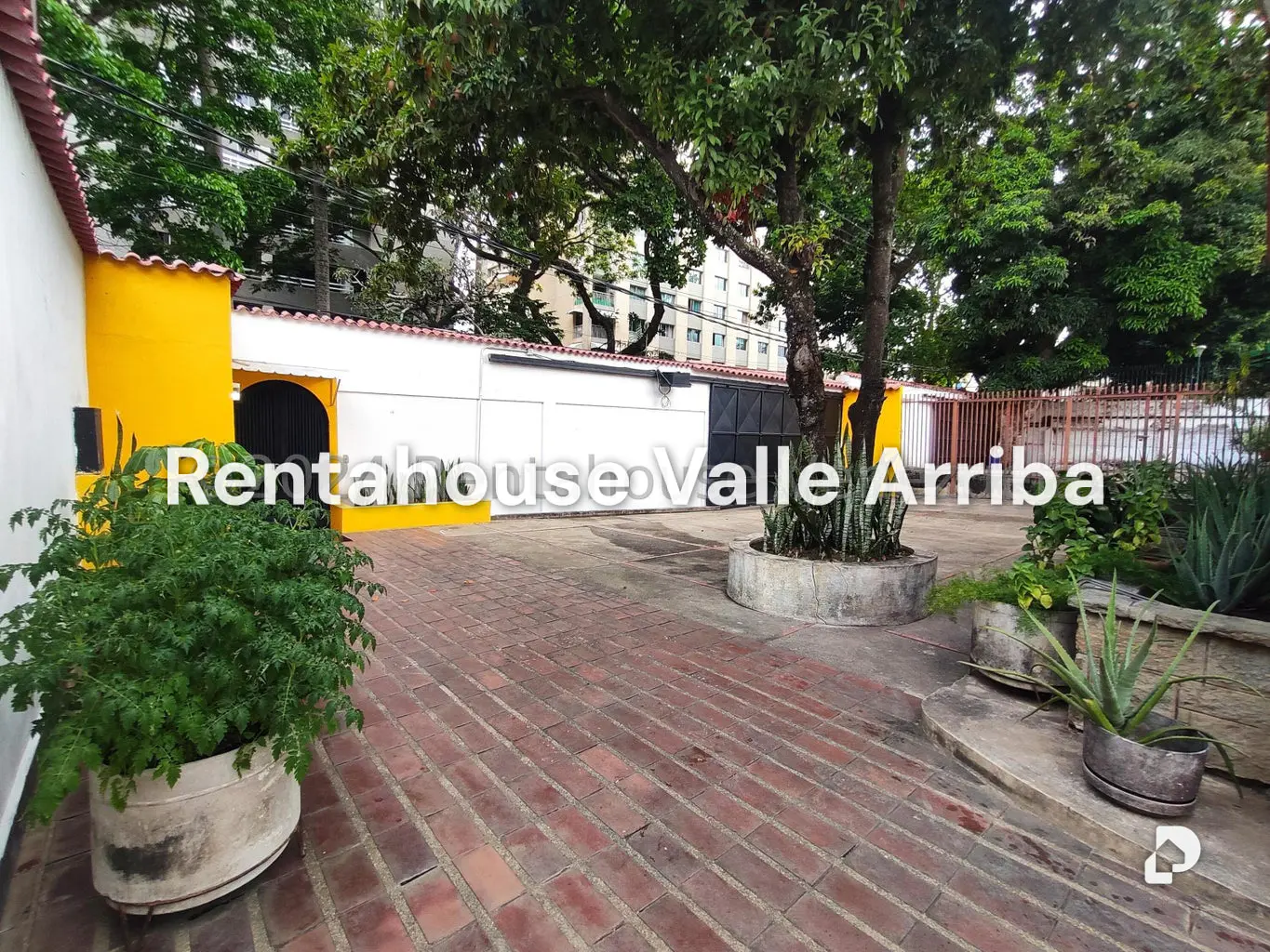 Casa en Los Palos Grandes, Caracas – 4
