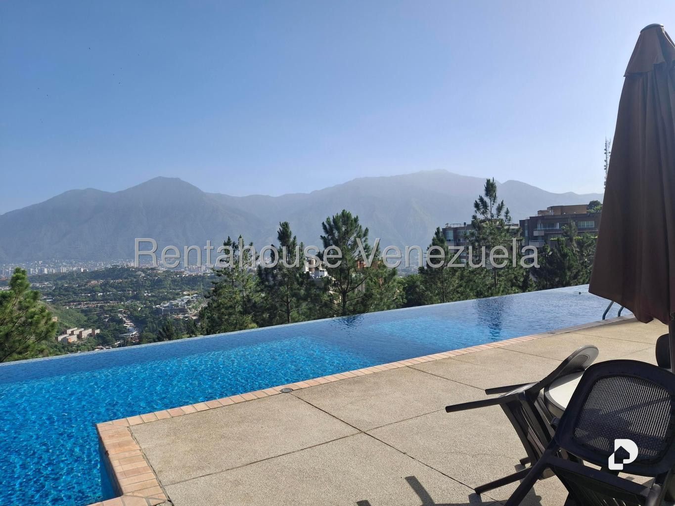Apartamento en Solar del Hatillo, Caracas – 11