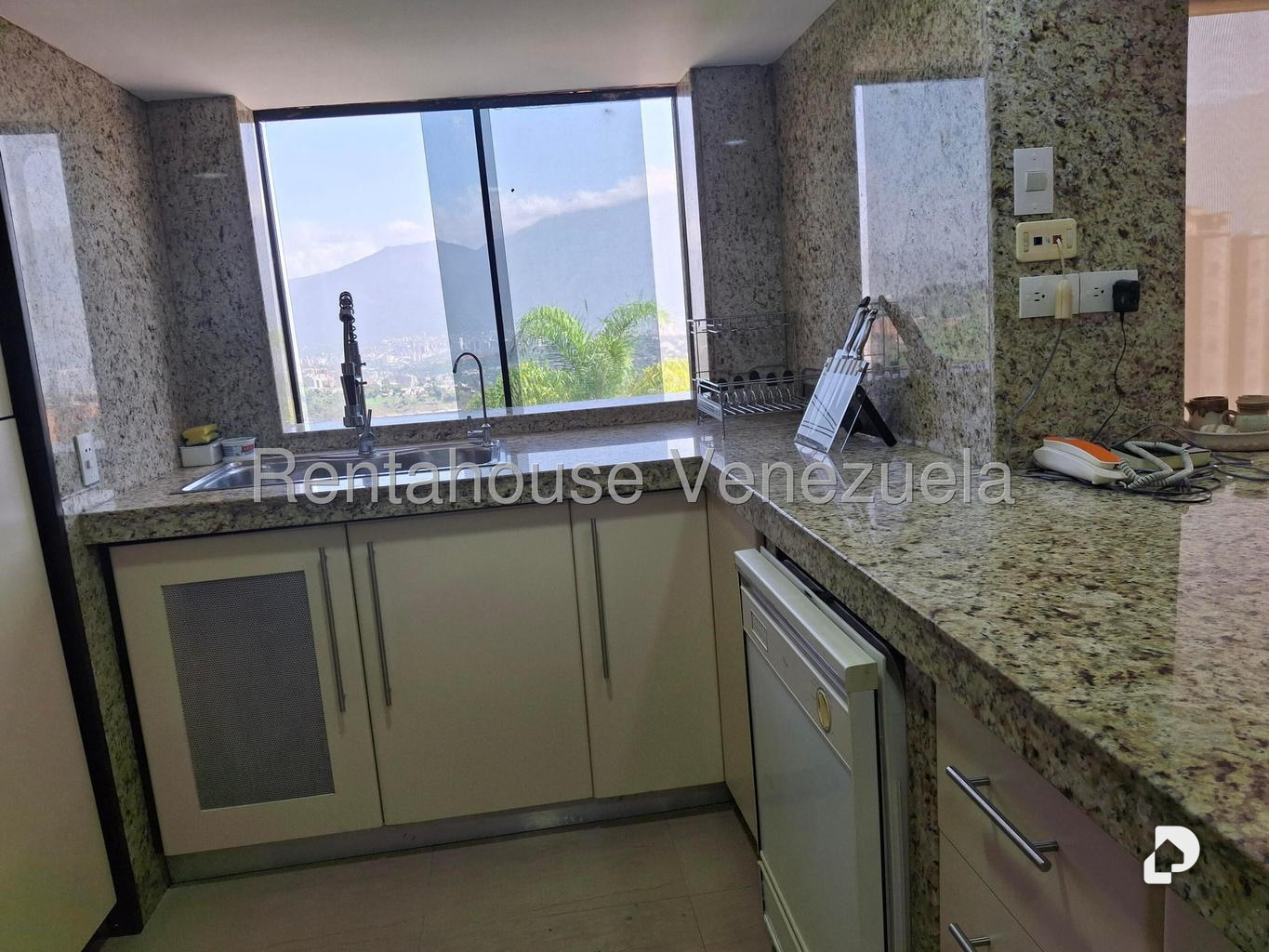 Apartamento en Solar del Hatillo, Caracas – 24