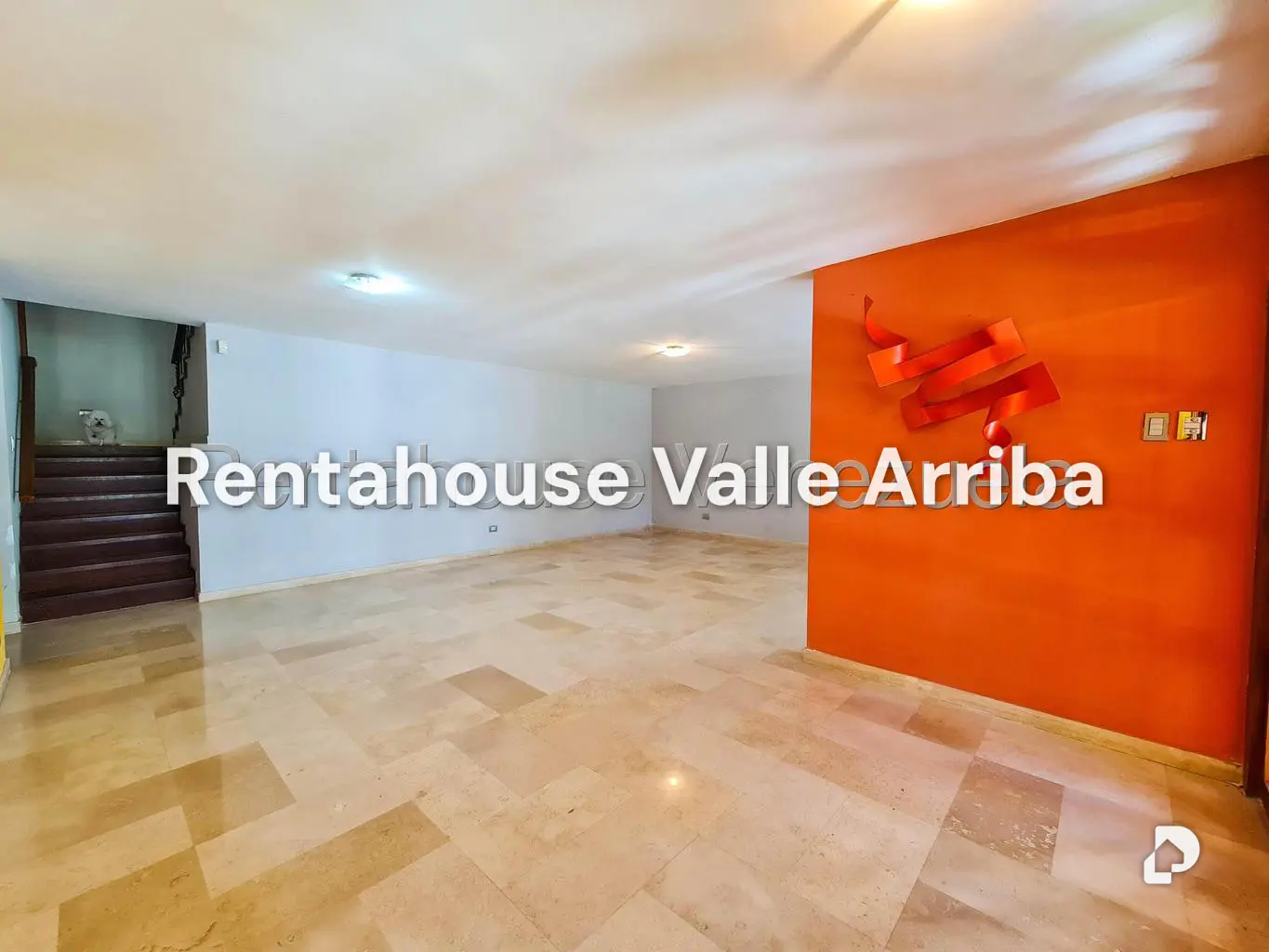 Casa en Cumbres de Curumo, Caracas – 15