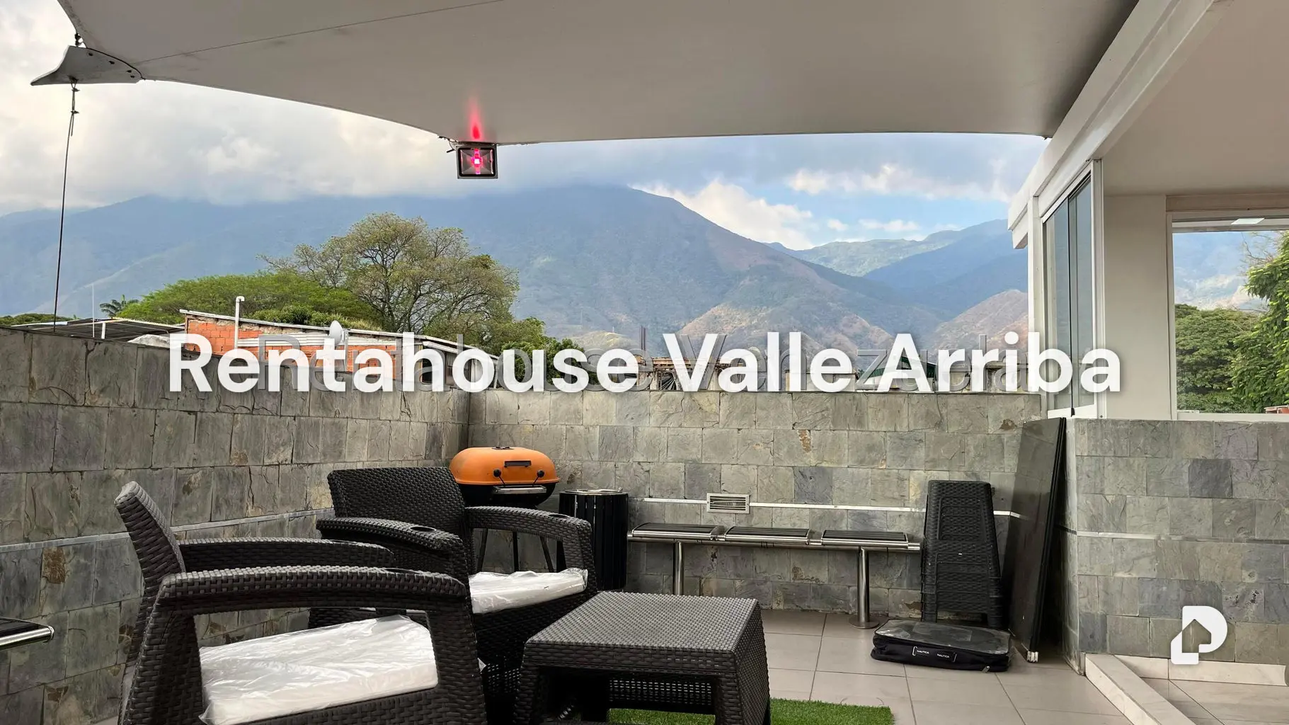 Casa en Campo Claro, Caracas – 25