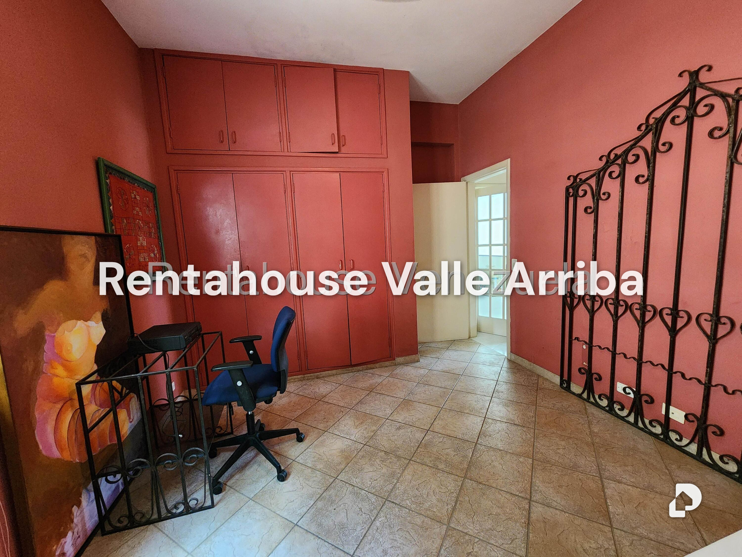 Casa en Colinas de Bello Monte, Caracas – 28