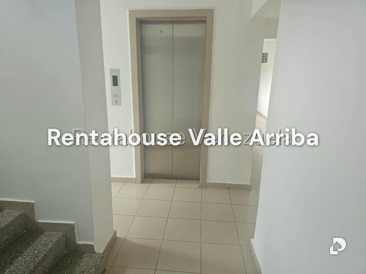 Apartamento en Colinas de La Tahona, Caracas – 2