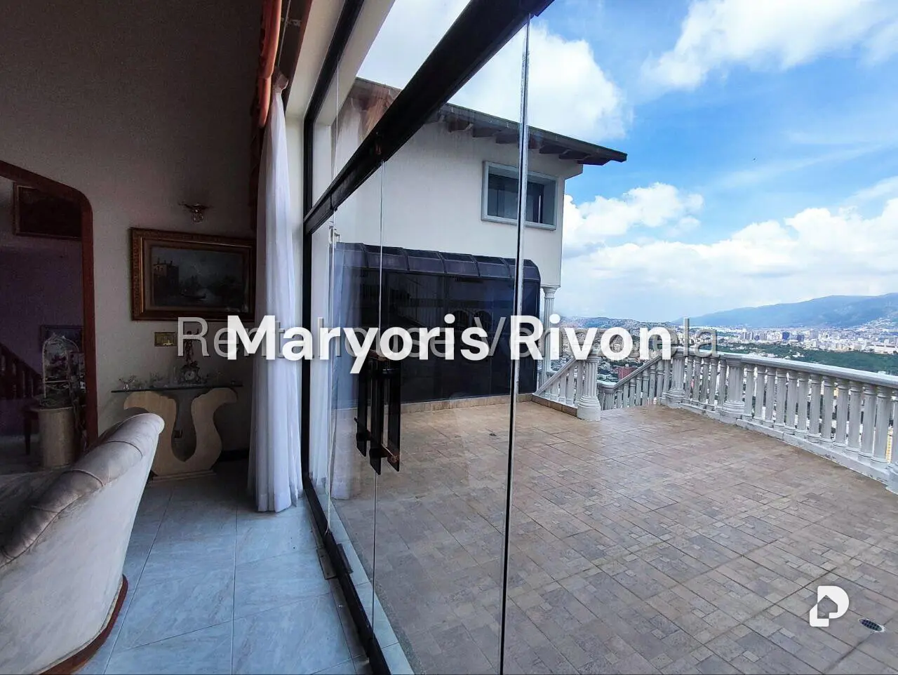 Casa en Colinas de Santa Mónica, Caracas – 16