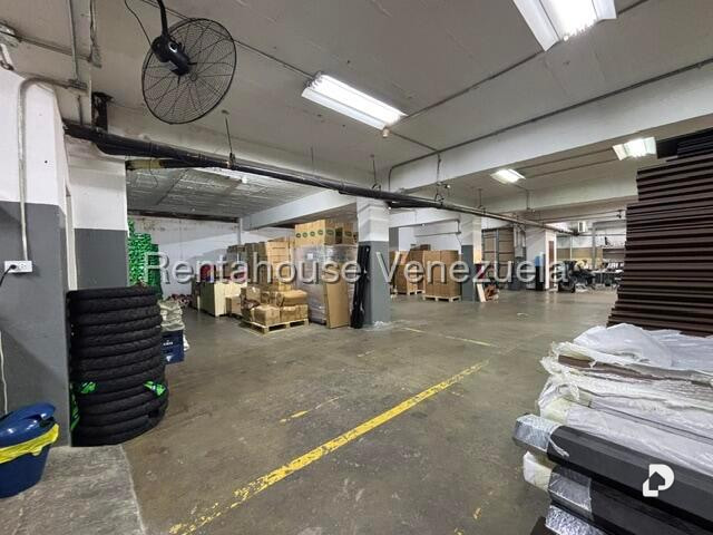 Local comercial en Boleíta Sur, Caracas – 4