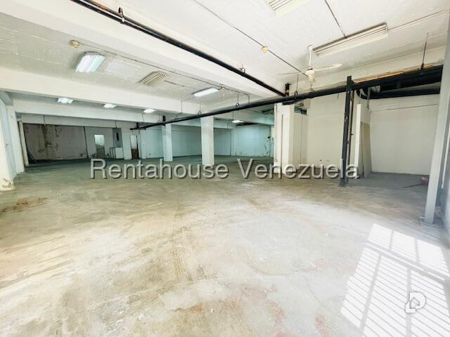 Local comercial en Boleíta Sur, Caracas – 8