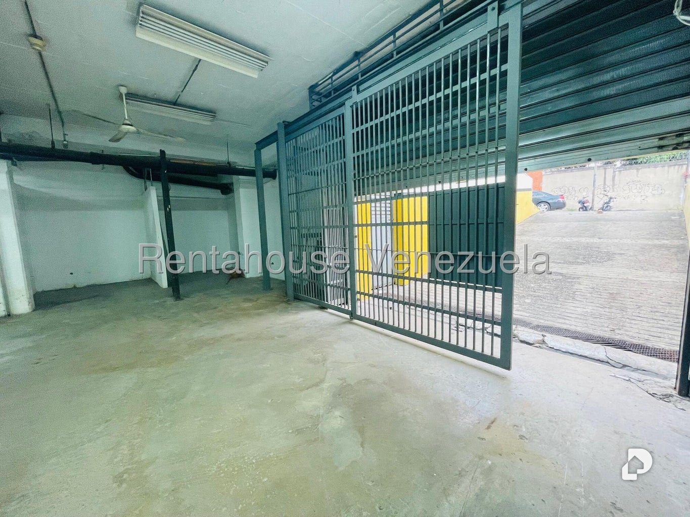 Local comercial en Boleíta Sur, Caracas – 20