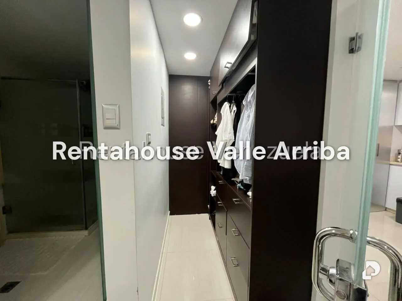 Apartamento en Los Naranjos Humboldt, Caracas – 4