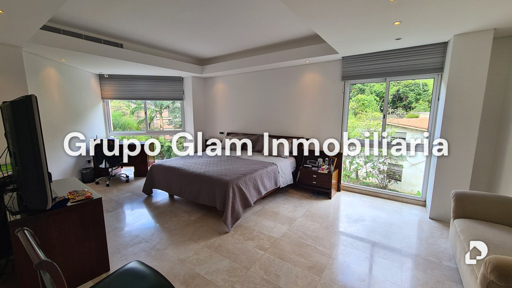 Apartamento en Los Palos Grandes, Caracas – 19