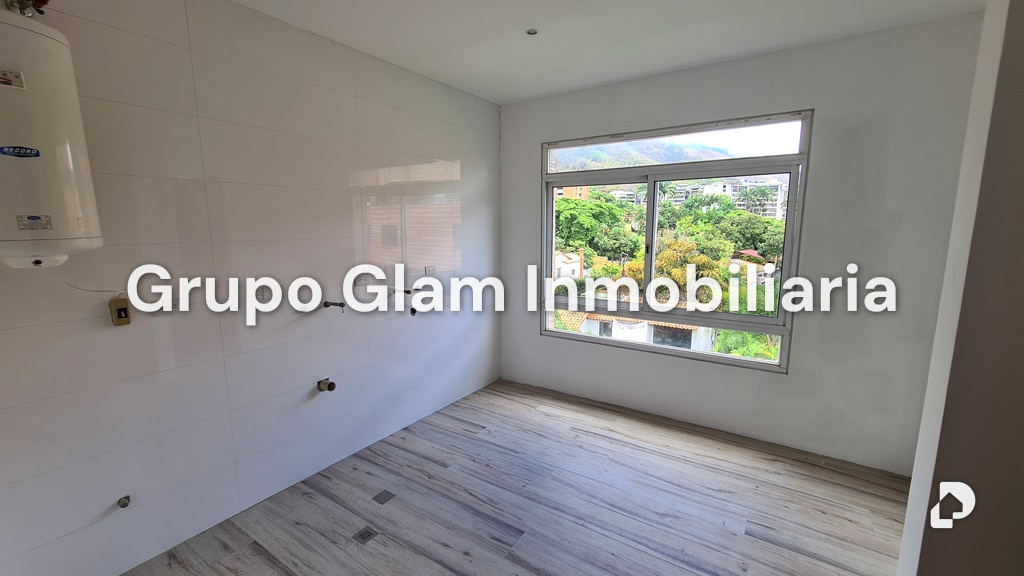 Apartamento en Los Palos Grandes, Caracas – 35