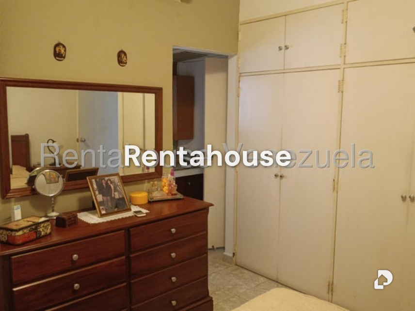 Casa en Parroquia Urbana San José, Valencia – 23
